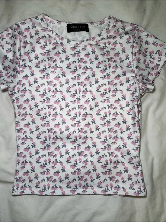 White Fox Boutique Floral Shirt & Shorts Set - Picture 3 of 12